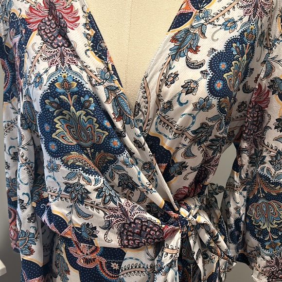 2 piece paisley print wrap top and tiered skirt set - Picture 2 of 3